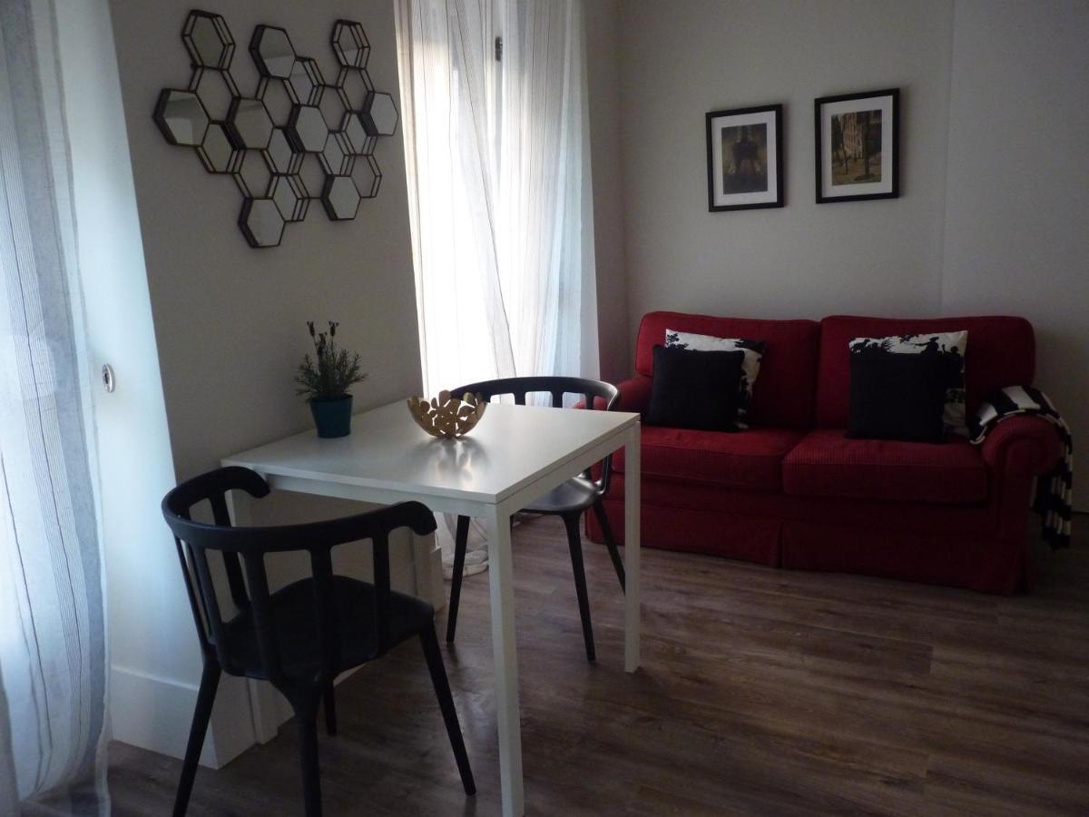 Confortable 1 Bedroom Apartment At Roma Avenue - 1A Lisboa Exteriör bild